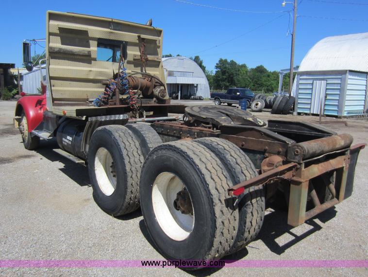 image for item C5497 1971 Kenworth W928 semi truck