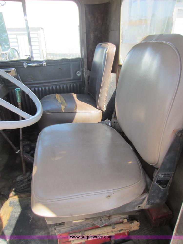 image for item C5497 1971 Kenworth W928 semi truck