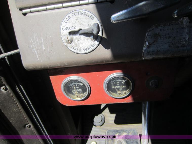 image for item C5497 1971 Kenworth W928 semi truck