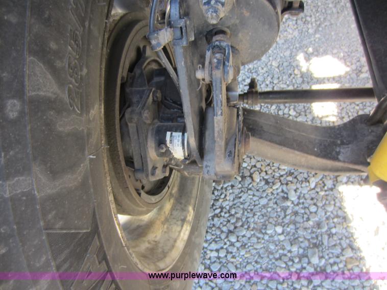 image for item D5501 2006 Mack CXN613 semi truck