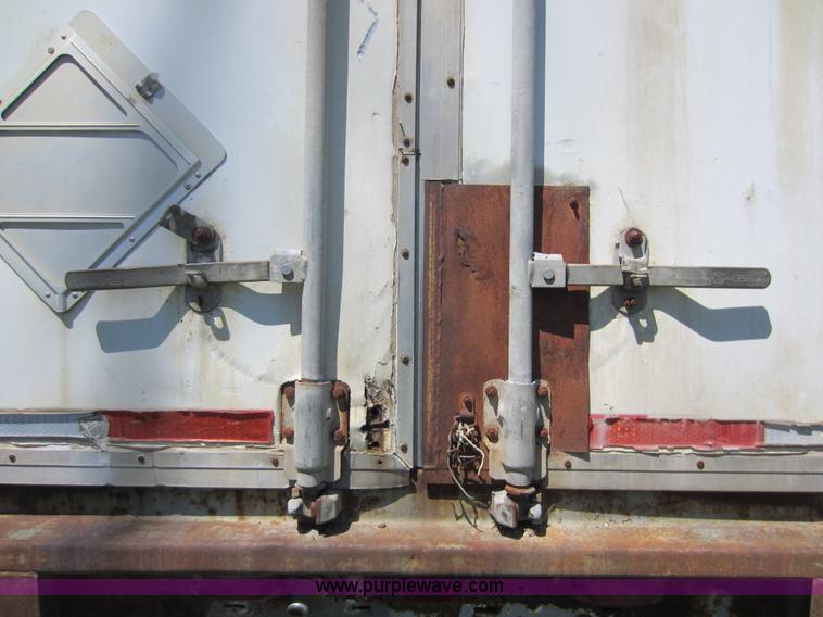 image for item D5504 1985 Dorsey 48' dry van trailer