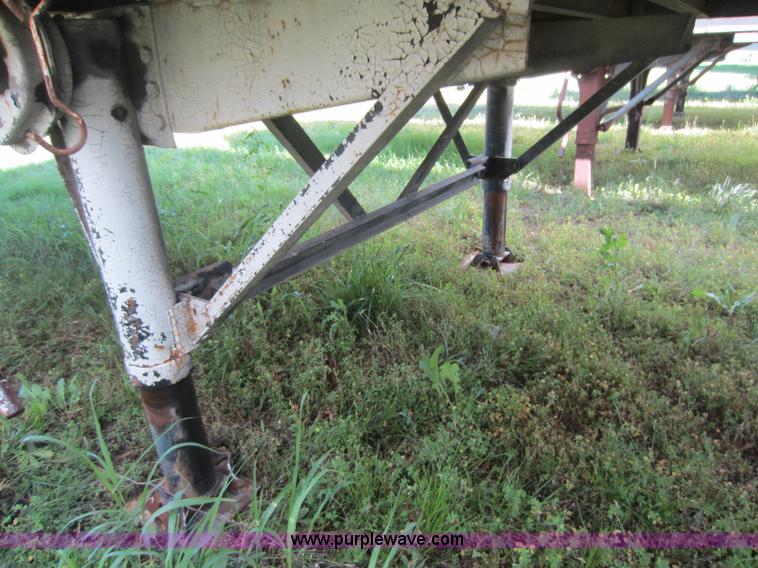 image for item D5505 1996 Dorsey 48' dry van trailer