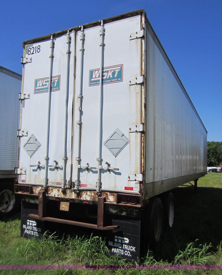 image for item D5507 1984 Lufkin 48' dry van trailer