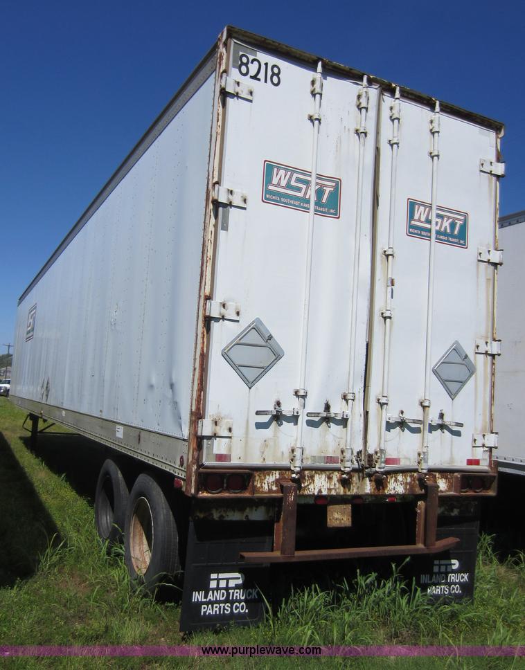 image for item D5507 1984 Lufkin 48' dry van trailer