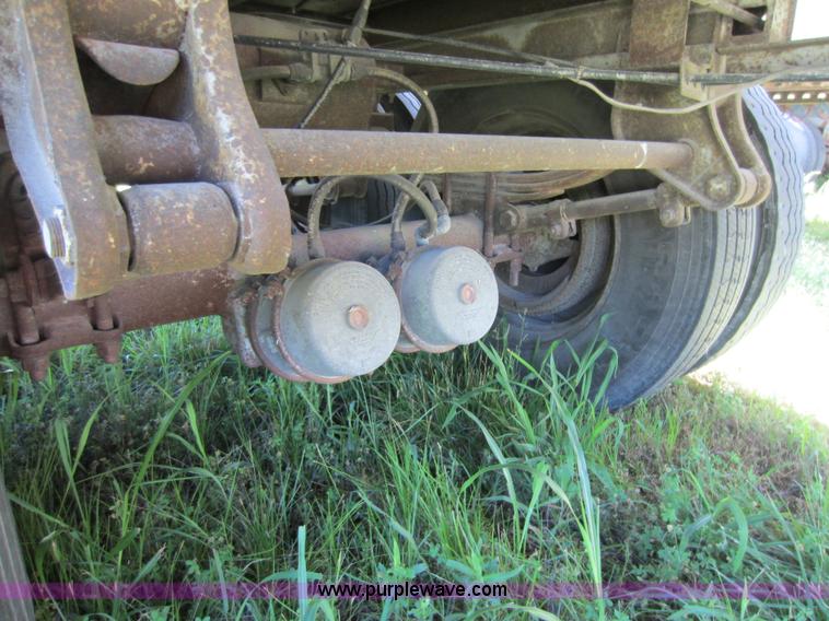 image for item D5513 1978 Dorsey 42' dry van trailer