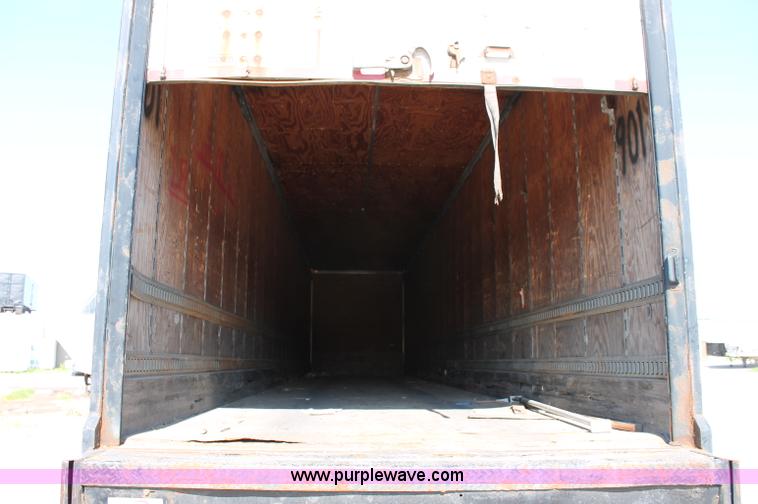 image for item D7865 2001 Great Dane dry van trailer