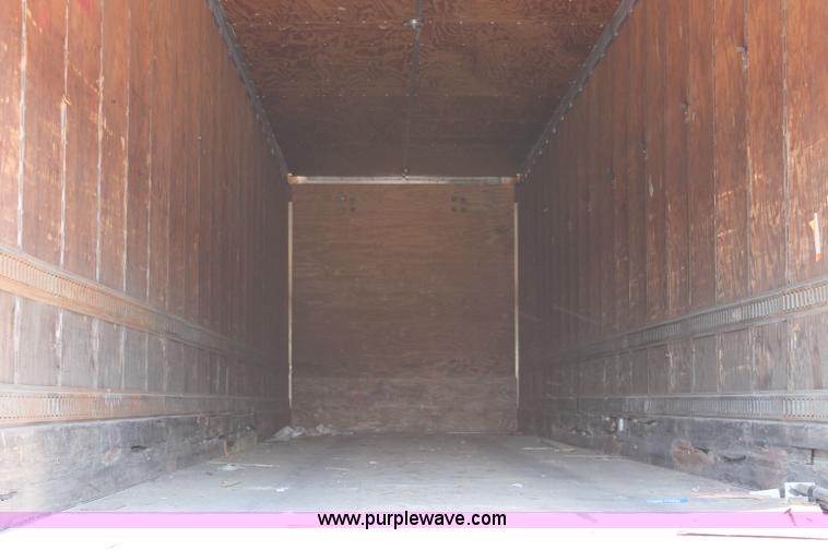 image for item D7865 2001 Great Dane dry van trailer