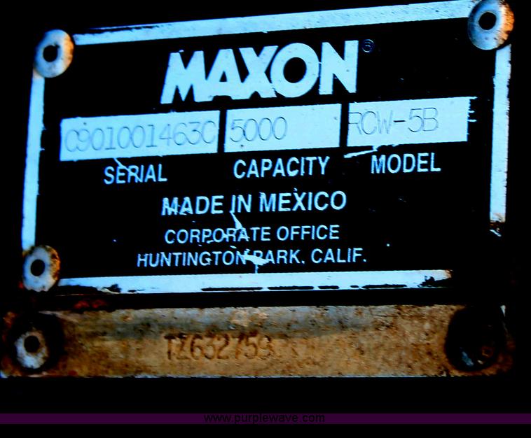 image for item D7866 2000 Great Dane dry van trailer