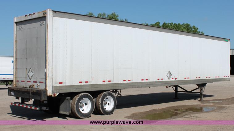 image for item D7867 2000 Great Dane dry van trailer