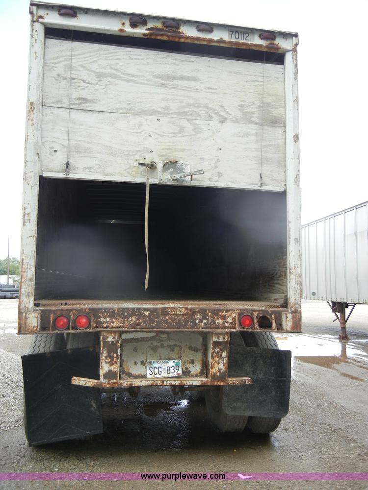 image for item K9198 1974 Gindy 42' dry van trailer