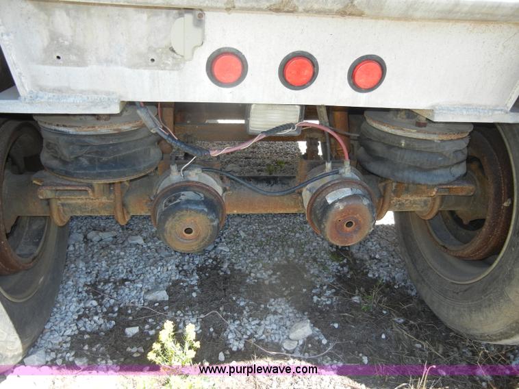 image for item K9760 1996 American 39' aluminum barrel end dump trailer