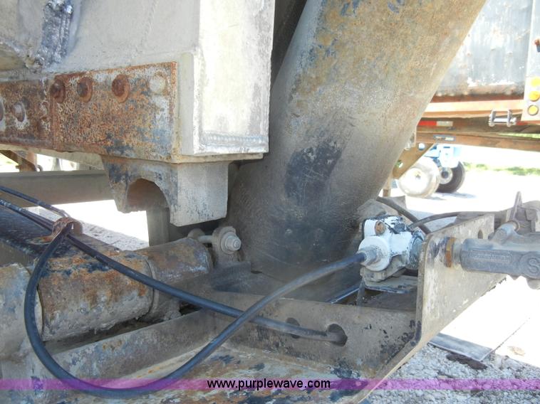 image for item K9760 1996 American 39' aluminum barrel end dump trailer