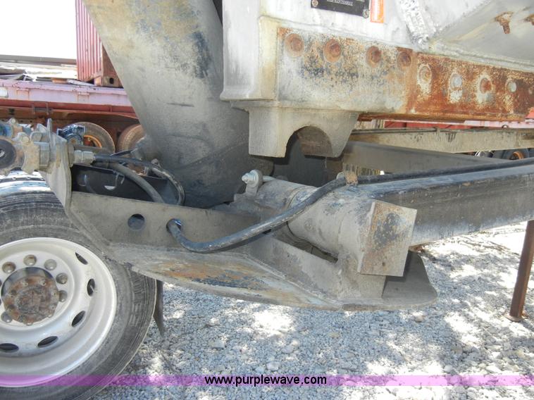 image for item K9760 1996 American 39' aluminum barrel end dump trailer