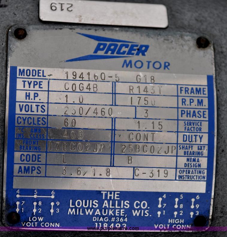 image for item A5871 Ingersoll Rand vacuum pump system