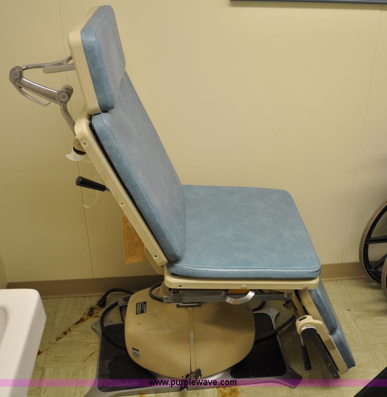 image for item A5872 Ritter F medical examination chair