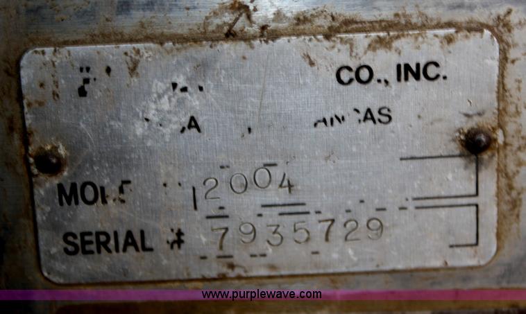 image for item B6596 2004 Excell pressure washer and steam cleaner