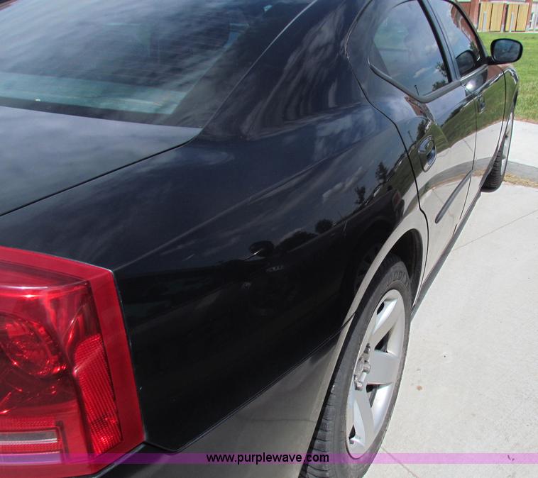 image for item B7253 2007 Dodge Charger