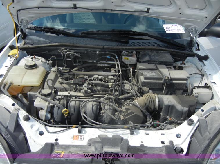 image for item C4360 2007 Ford Focus SE