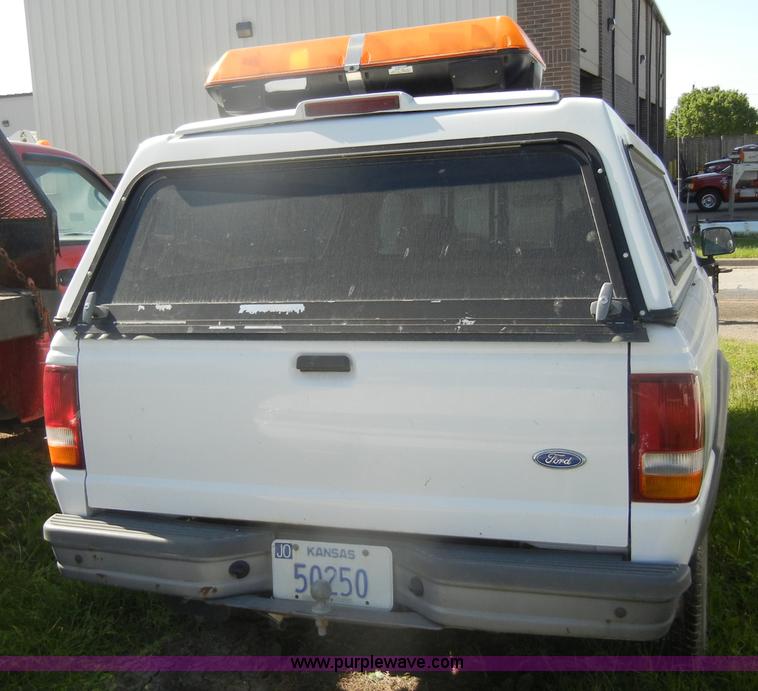 image for item D4021 1997 Ford Ranger pickup truck