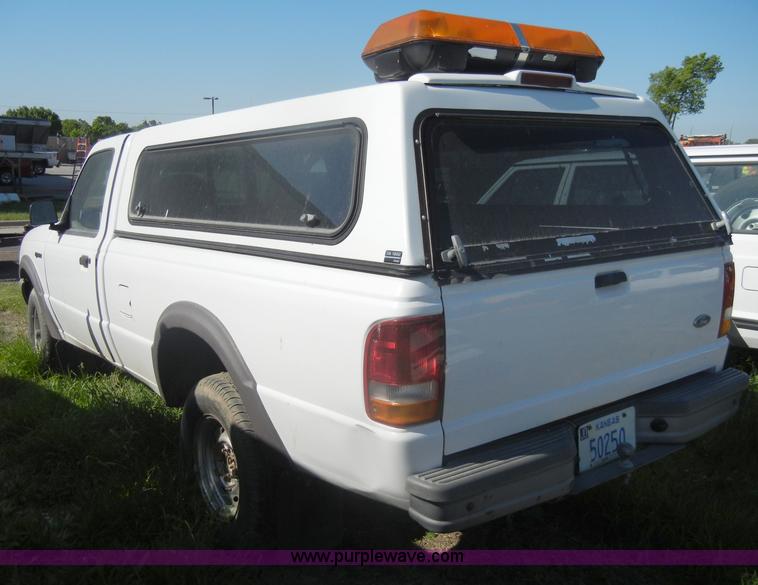 image for item D4021 1997 Ford Ranger pickup truck