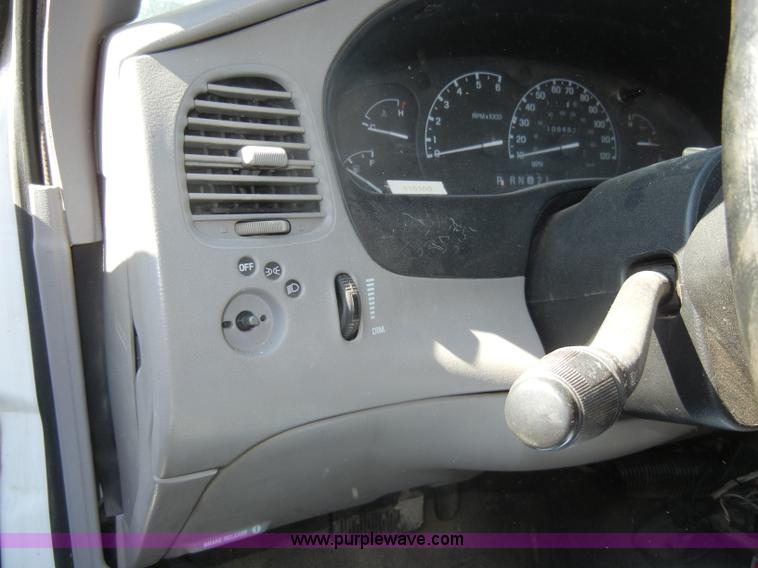 image for item D4021 1997 Ford Ranger pickup truck