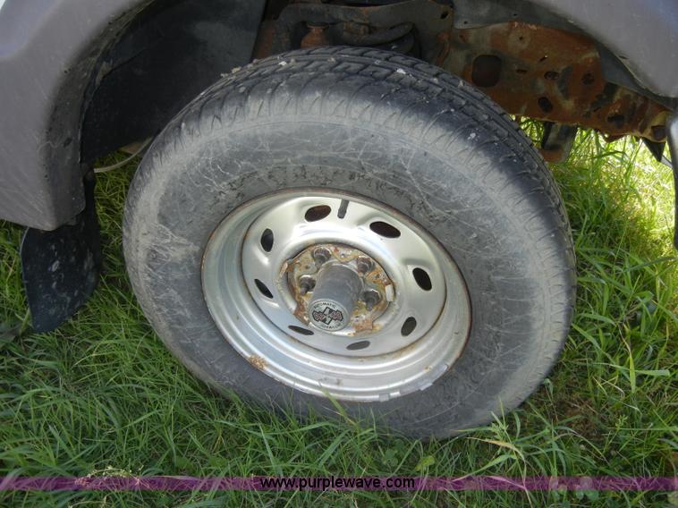 image for item D4021 1997 Ford Ranger pickup truck