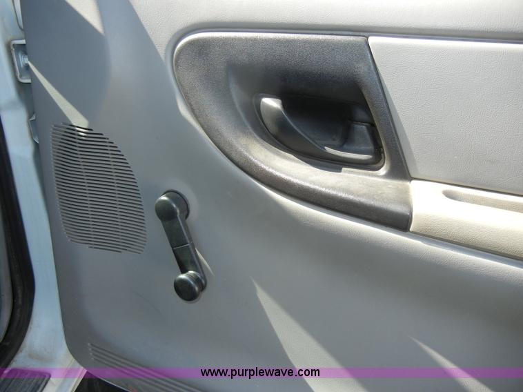 image for item D4021 1997 Ford Ranger pickup truck