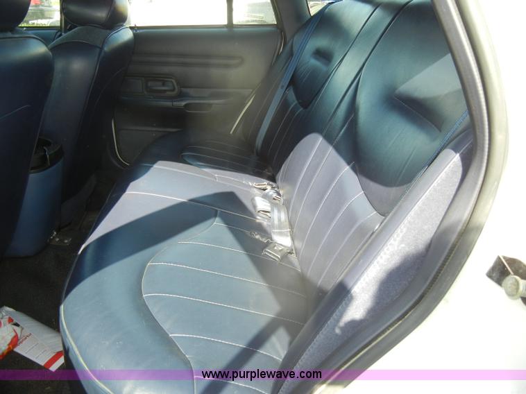 image for item D4023 1996 Ford Crown Victoria