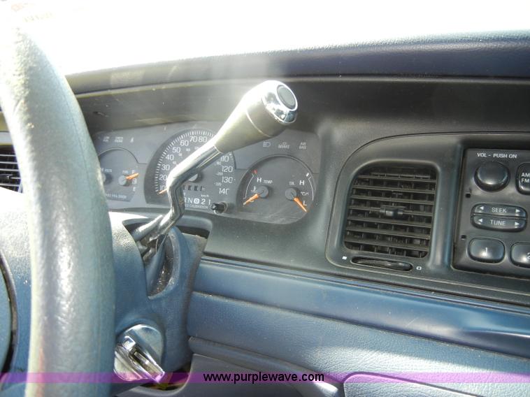 image for item D4023 1996 Ford Crown Victoria