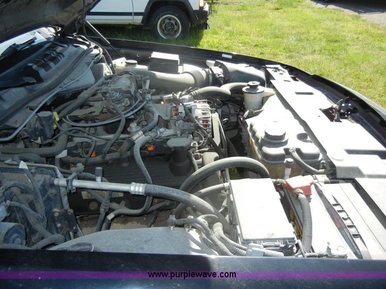 image for item D4024 2003 Ford Crown Victoria Police Interceptor