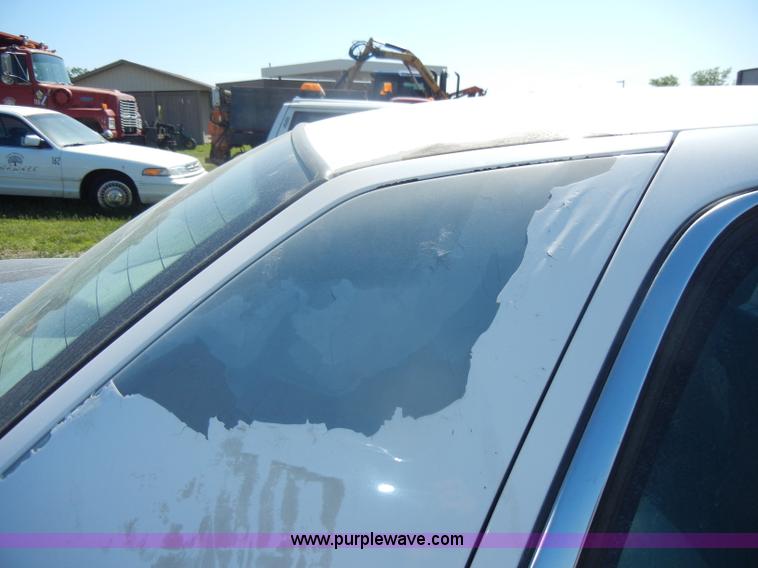 image for item D4024 2003 Ford Crown Victoria Police Interceptor