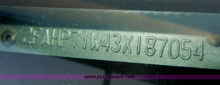 image for item D4024 2003 Ford Crown Victoria Police Interceptor