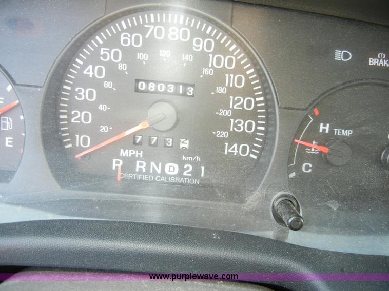 image for item D4025 2001 Ford Crown Victoria Police Interceptor