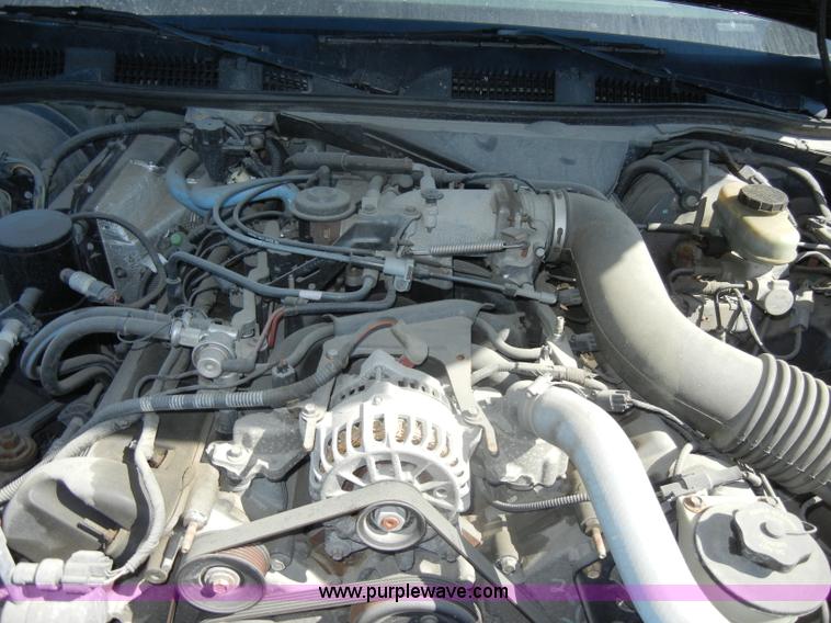 image for item D4025 2001 Ford Crown Victoria Police Interceptor