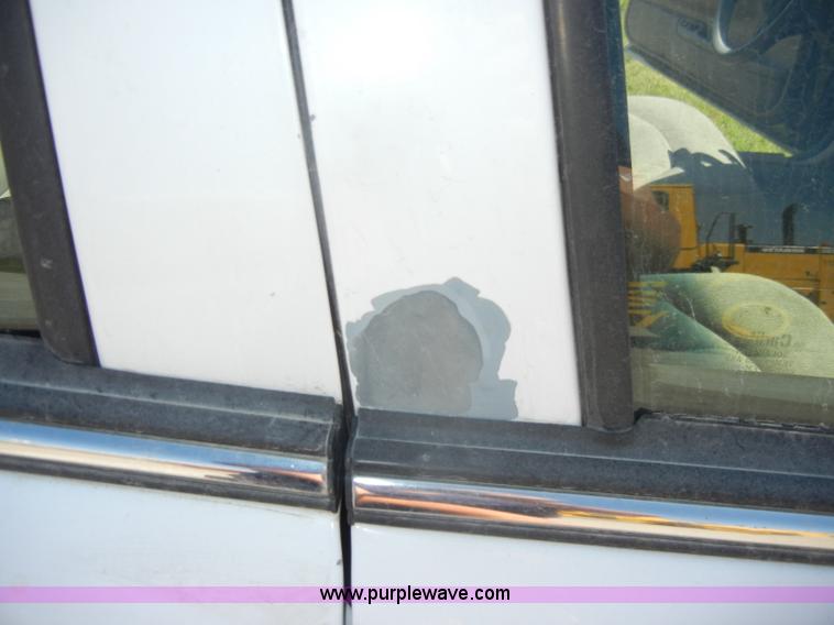 image for item D4025 2001 Ford Crown Victoria Police Interceptor