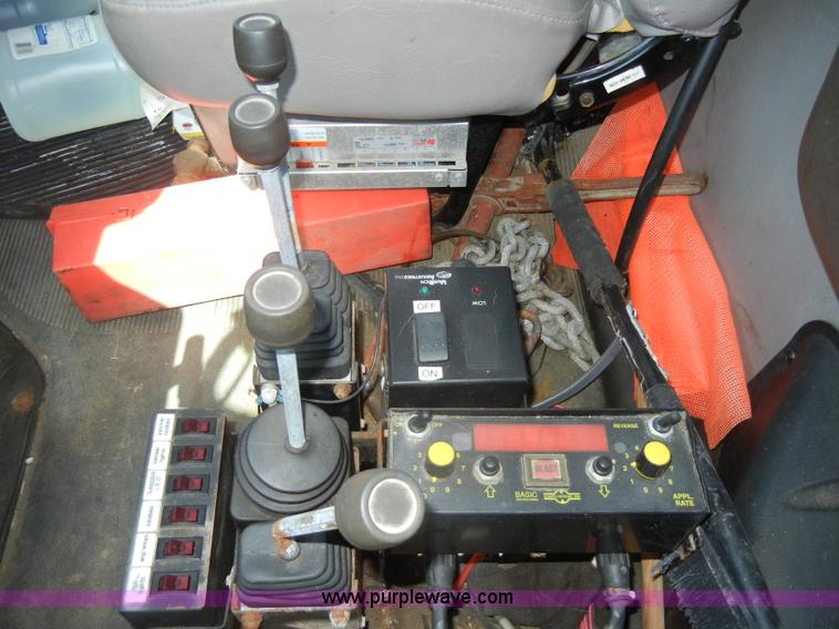 image for item D4026 1996 International 4900 semi truck