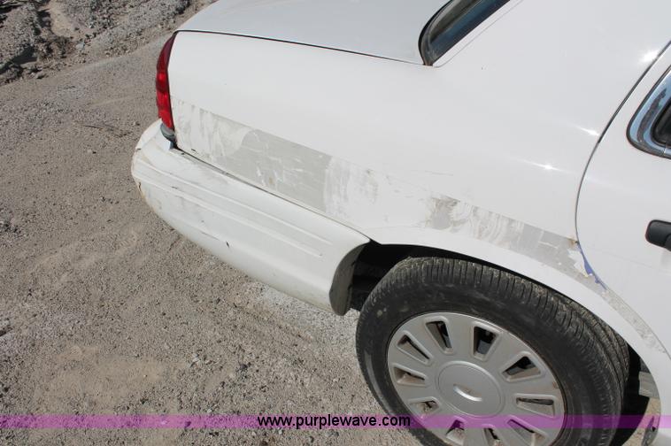 image for item D7874 2007 Ford Crown Victoria Police Interceptor