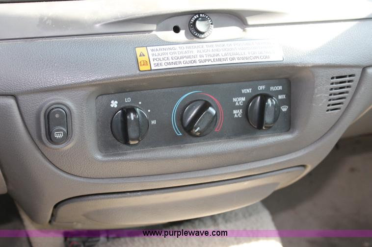 image for item D7875 2006 Ford Crown Victoria Police Interceptor