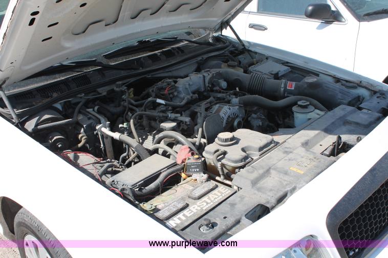 image for item D7875 2006 Ford Crown Victoria Police Interceptor