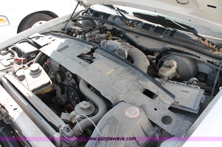 image for item D7876 2007 Ford Crown Victoria Police Interceptor