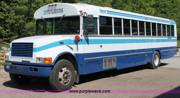 image for item D7878 1998 Thomas Navistar International 3800 T44E school bus