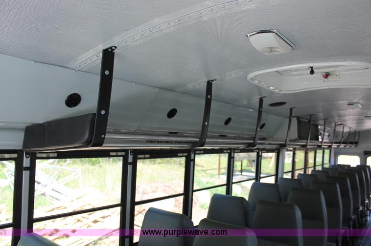 image for item D7878 1998 Thomas Navistar International 3800 T44E school bus