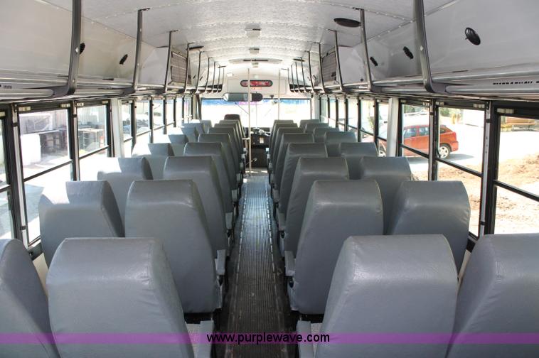 image for item D7878 1998 Thomas Navistar International 3800 T44E school bus