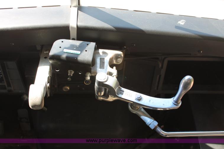 image for item D7878 1998 Thomas Navistar International 3800 T44E school bus