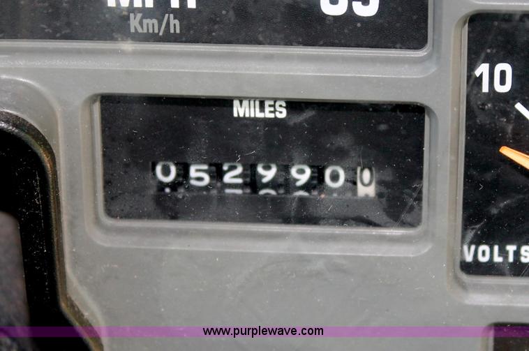 image for item D7878 1998 Thomas Navistar International 3800 T44E school bus