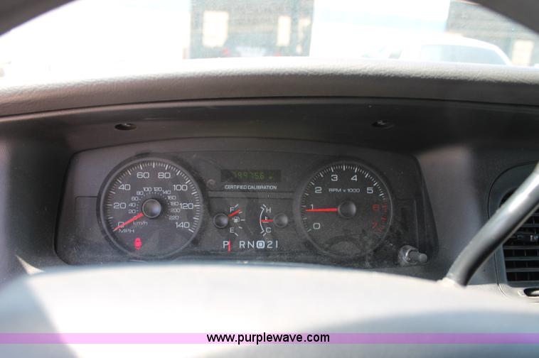 image for item D7879 2010 Ford Crown Victoria Police Interceptor