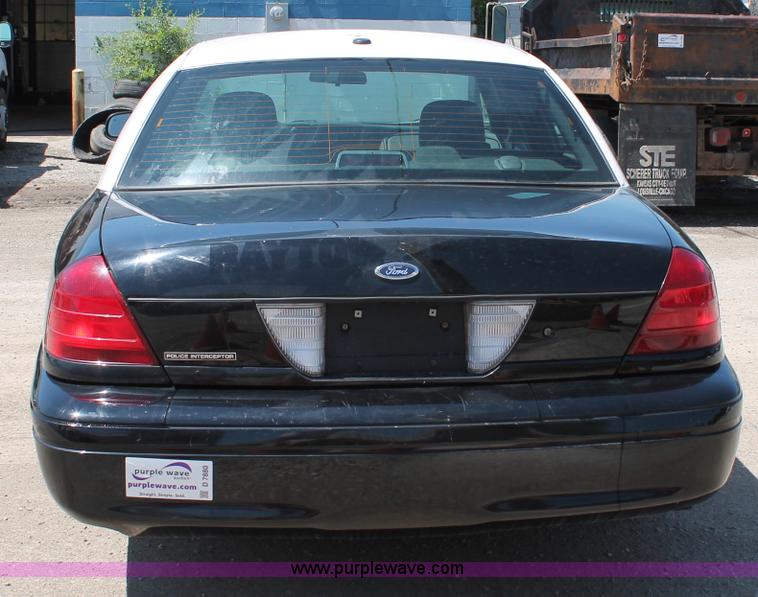 image for item D7880 2008 Ford Crown Victoria Police Interceptor