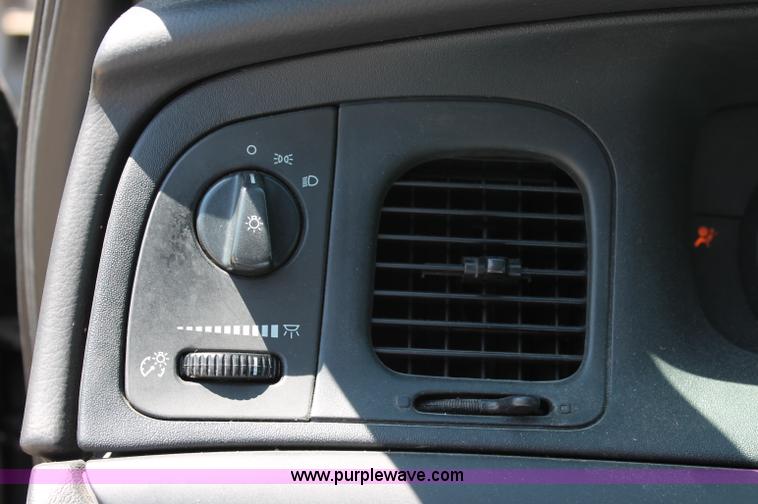 image for item D7880 2008 Ford Crown Victoria Police Interceptor