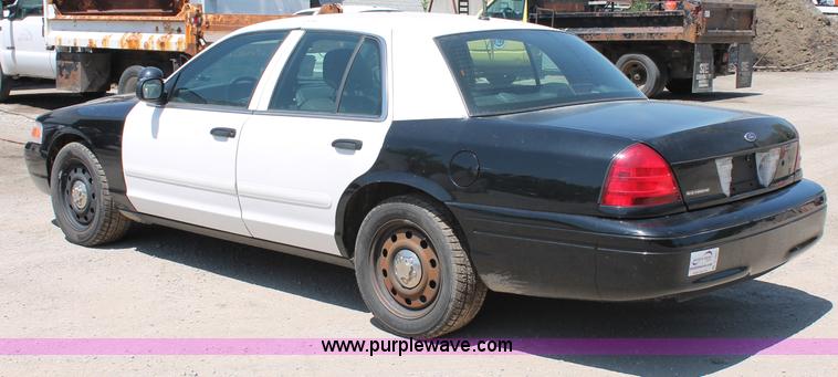 image for item D7881 2008 Ford Crown Victoria Police Interceptor