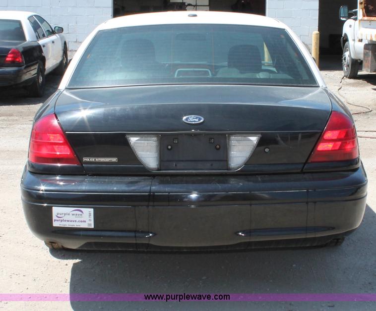 image for item D7881 2008 Ford Crown Victoria Police Interceptor